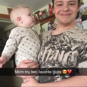 Meet your Posher, Arielle